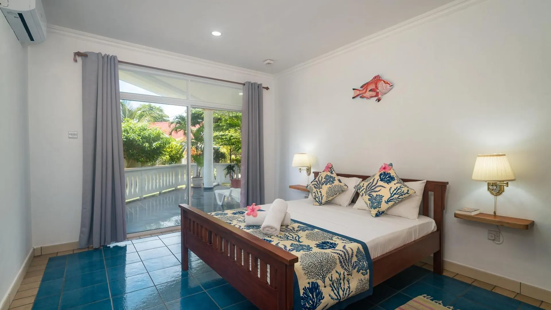 340 Degrees Mountain View Apartments Anse a La Mouche Seychelles