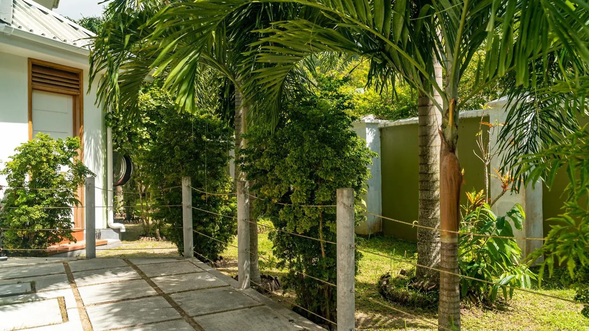 340 Degrees Mountain View Apartments Anse a La Mouche 0*,  Seychelles