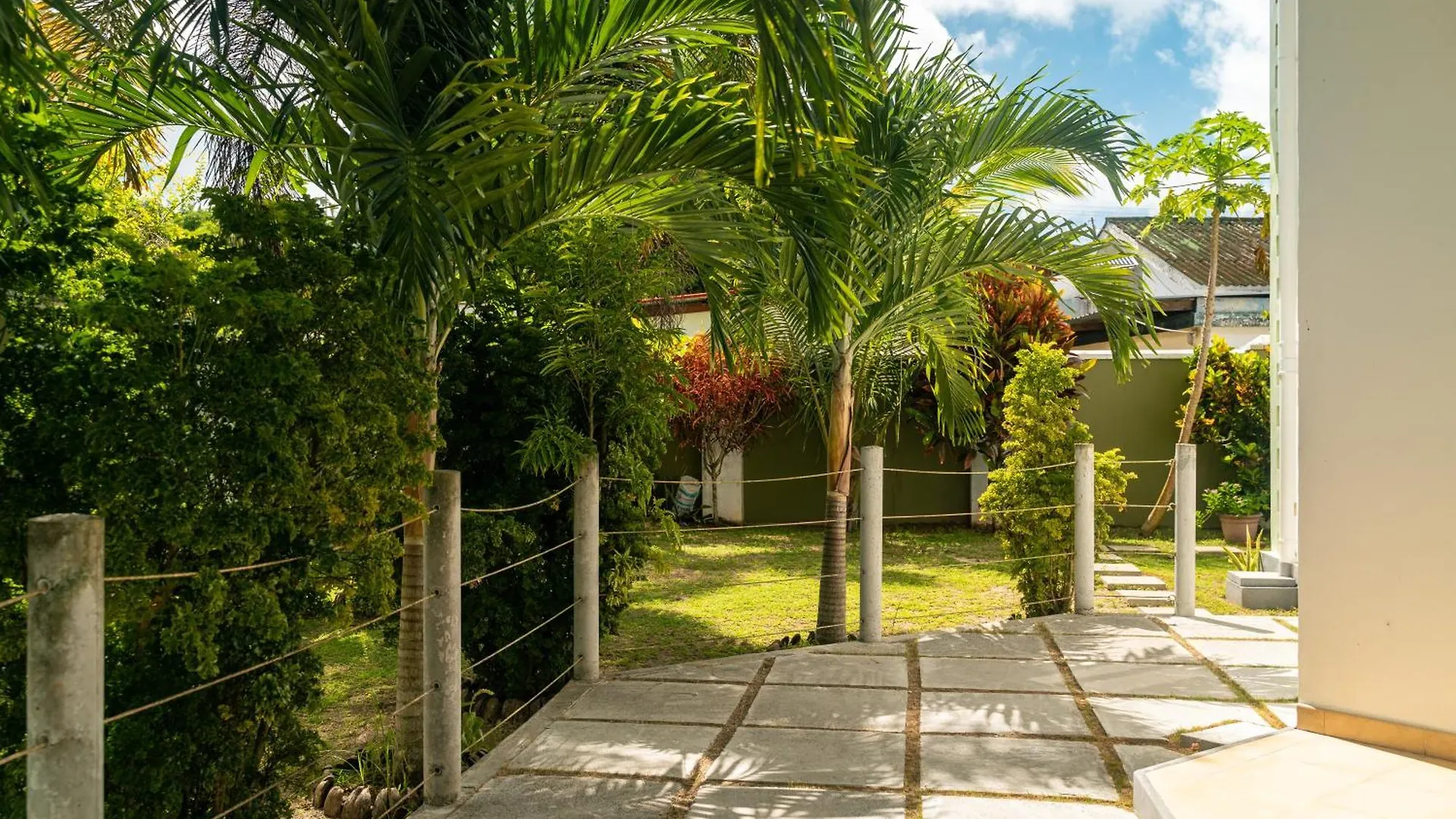 340 Degrees Mountain View Apartments Anse a La Mouche