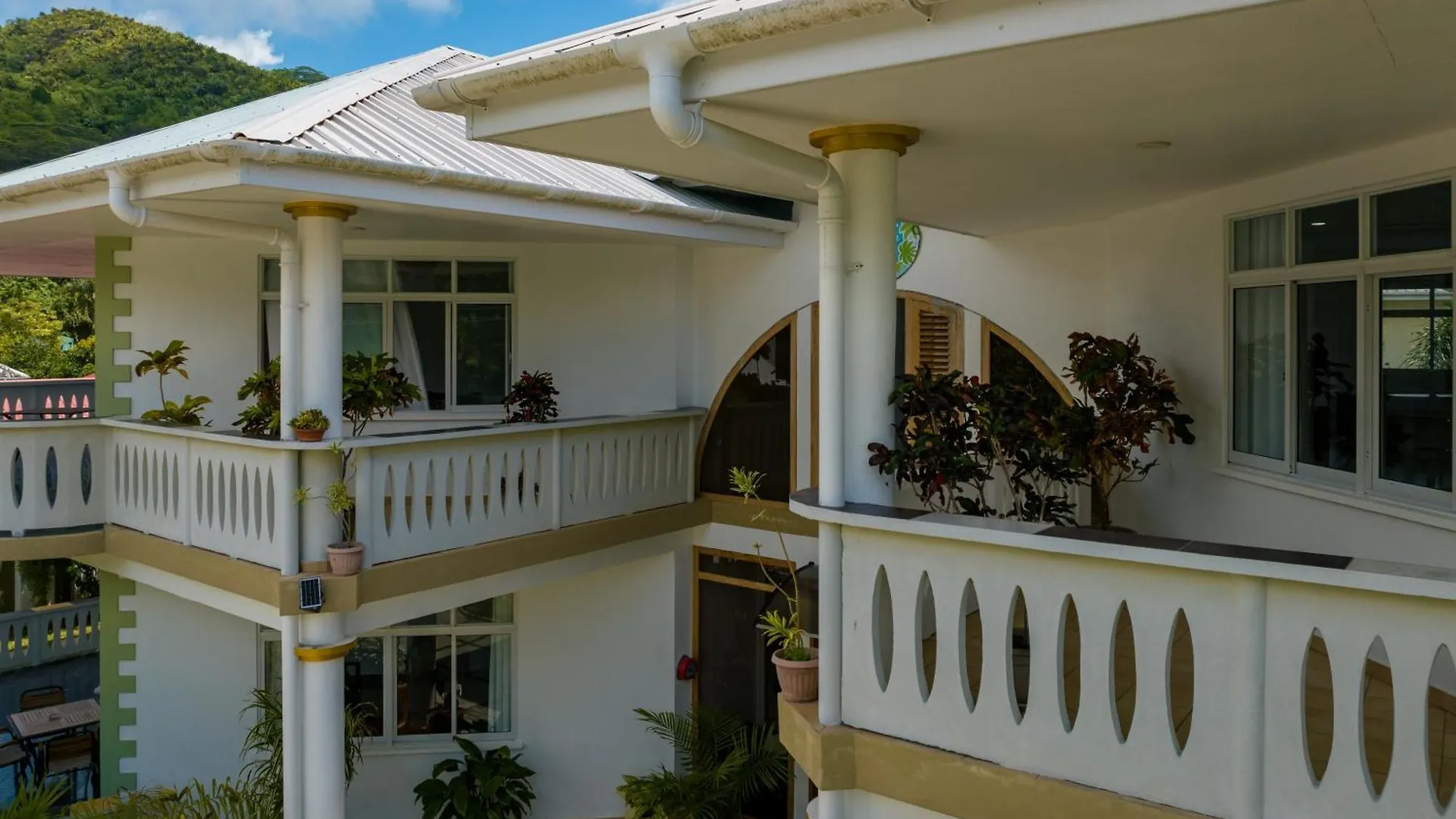 340 Degrees Mountain View Apartments Anse a La Mouche