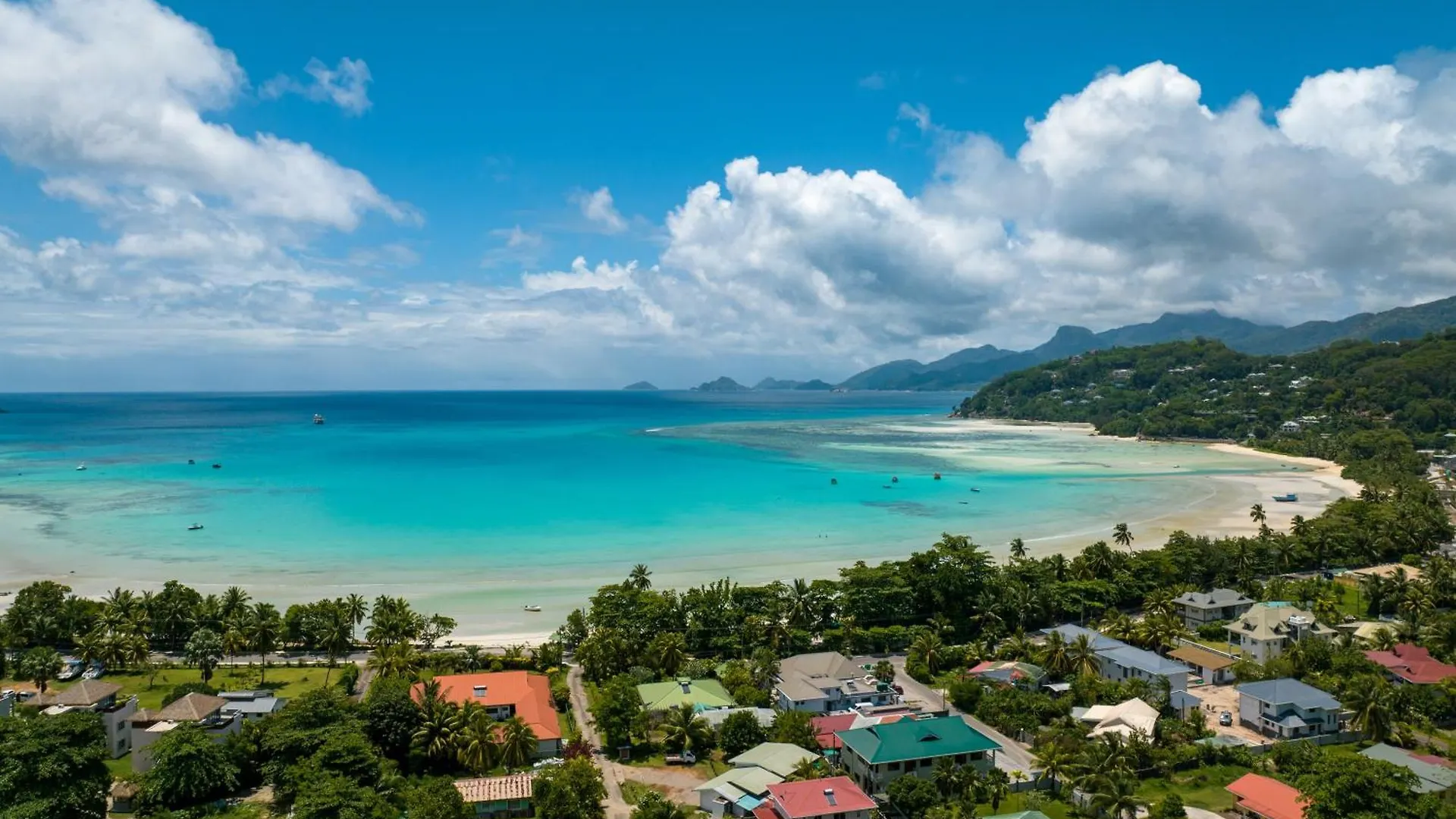 340 Degrees Mountain View Apartments Anse a La Mouche Seychelles