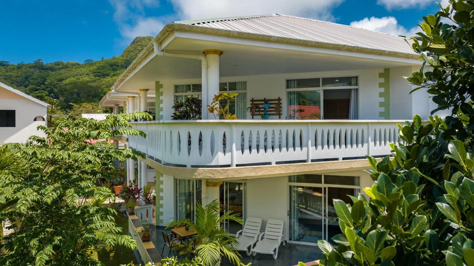 340 Degrees Mountain View Apartments Anse a La Mouche 0*,  Seychelles