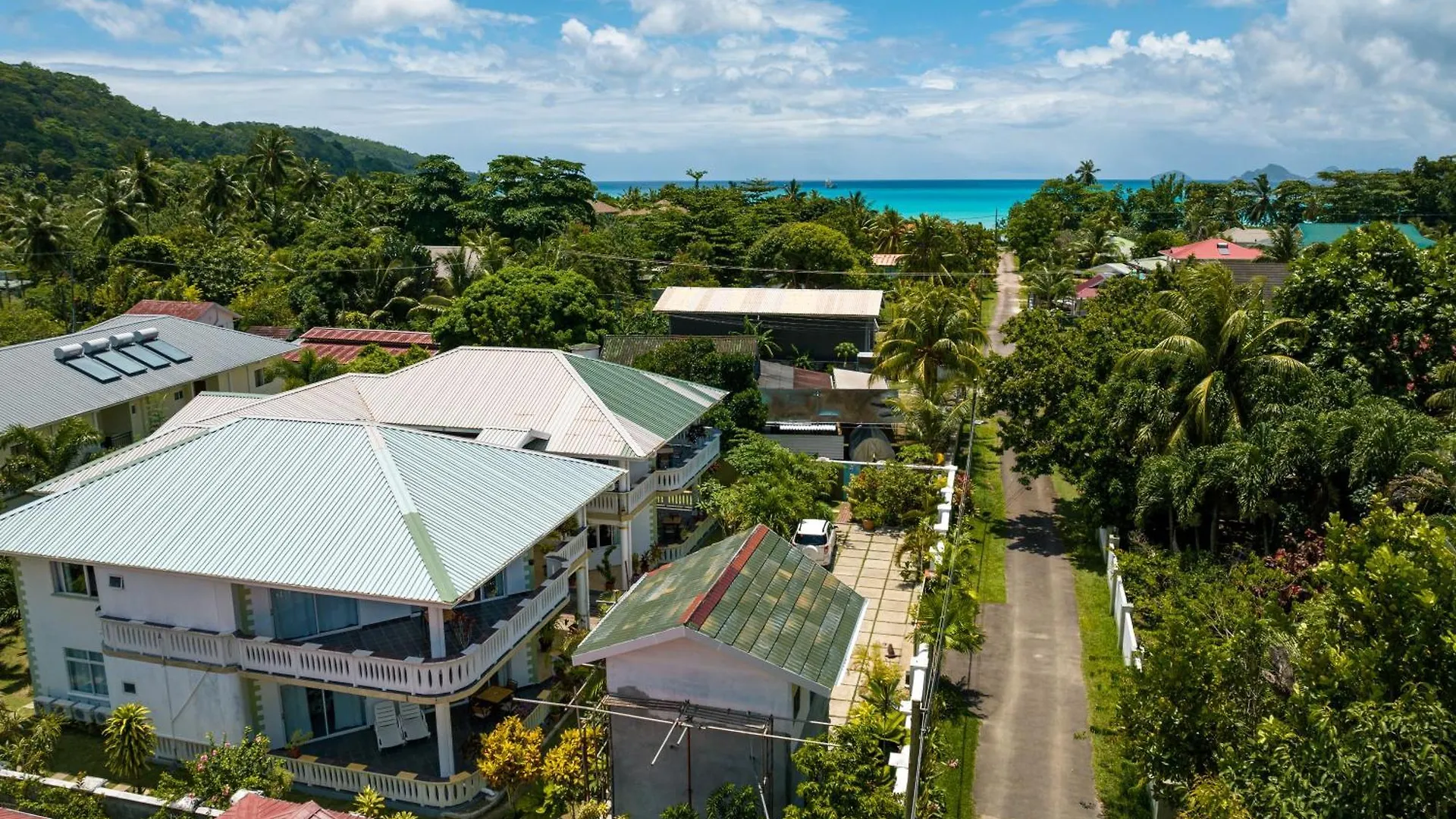 340 Degrees Mountain View Apartments Anse a La Mouche Seychelles